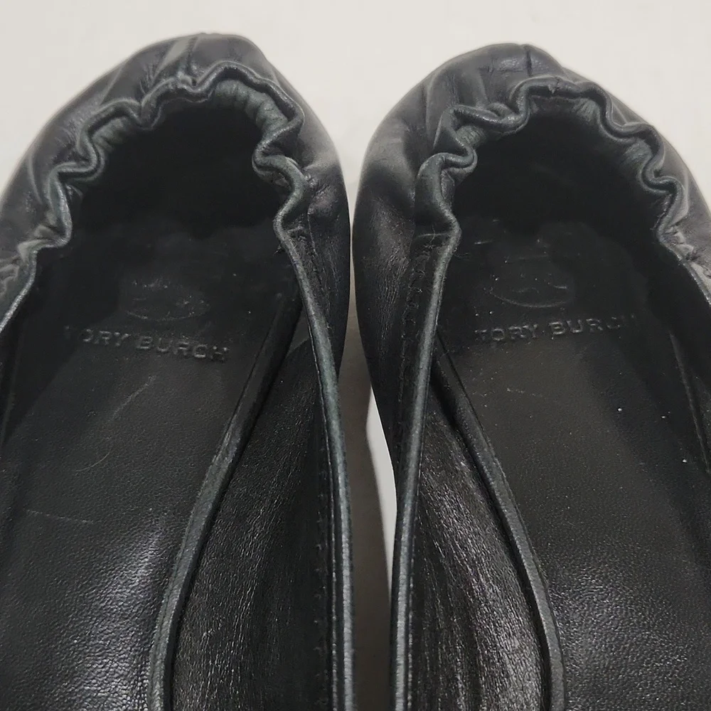Tory Burch Black Flats With Silver Logo Size 9.5